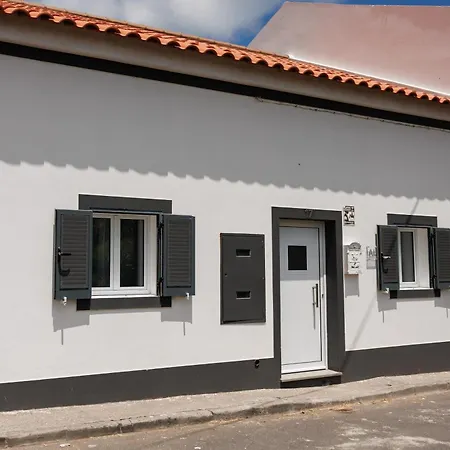 Sundaze Fenais da Luz